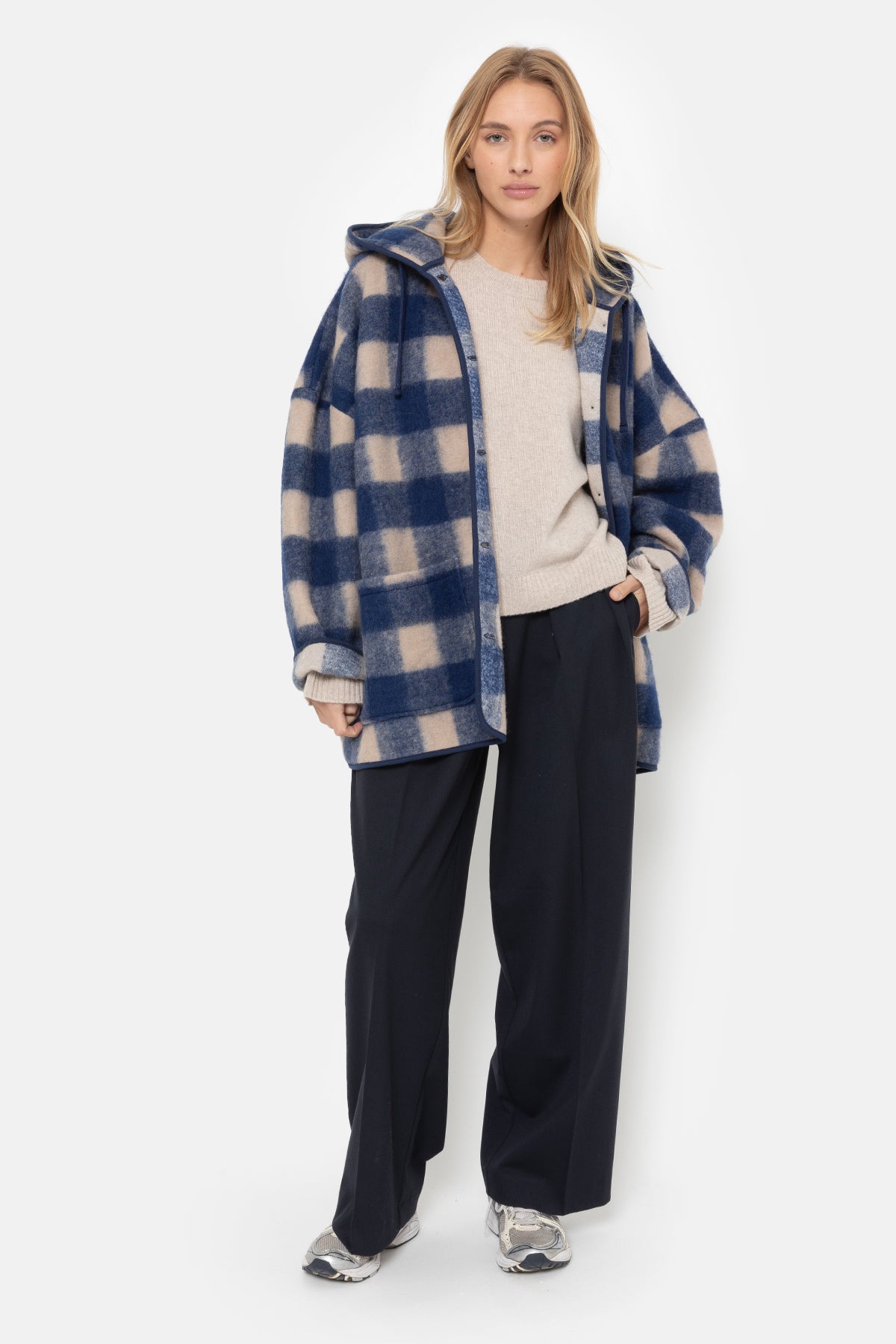 Kenji Wooly Checked Hoodie Jacket | Blue & Beige Checks