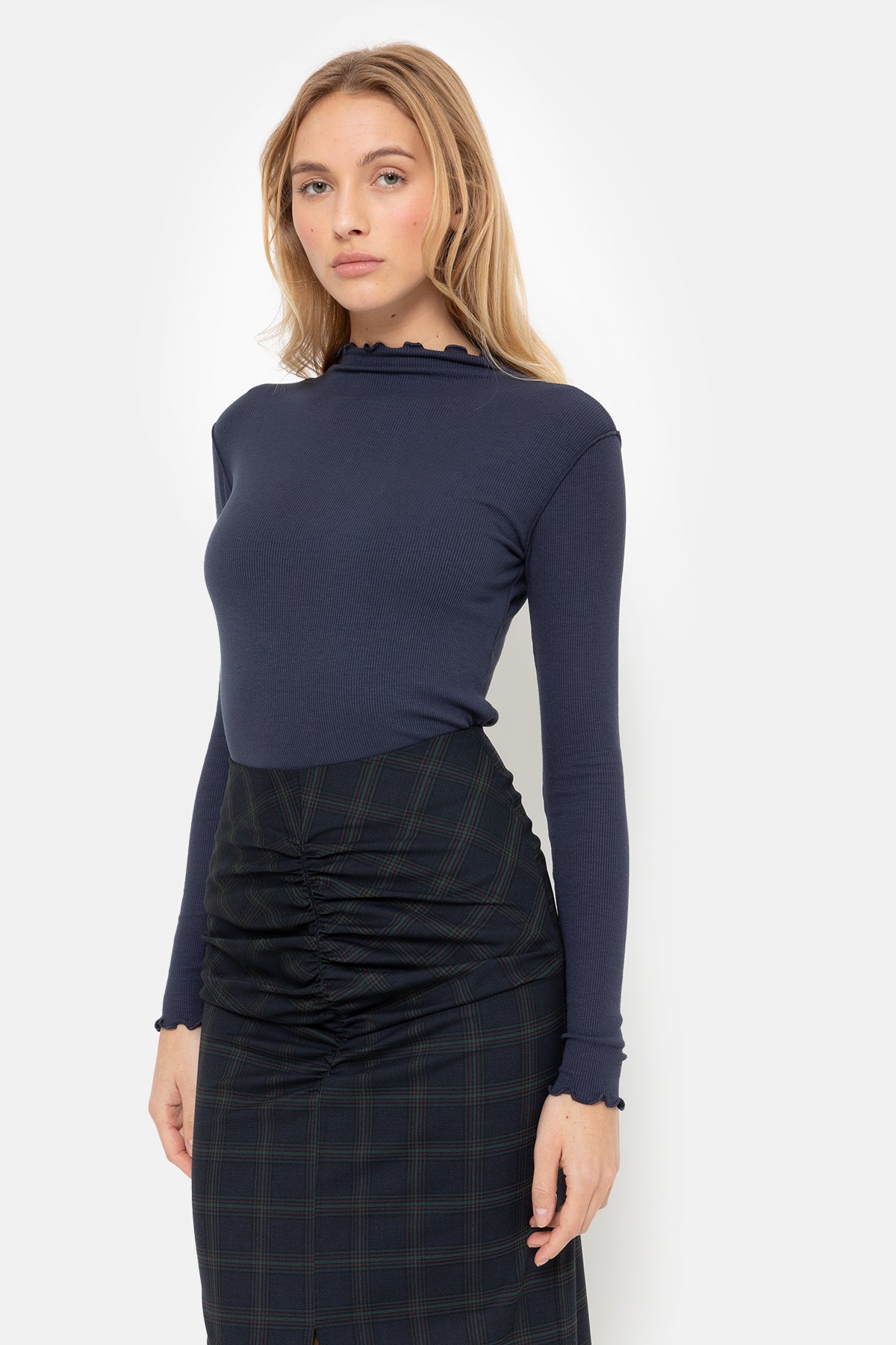 Malone Long Sleeved Ribbed T-Shirt | Navy Blue