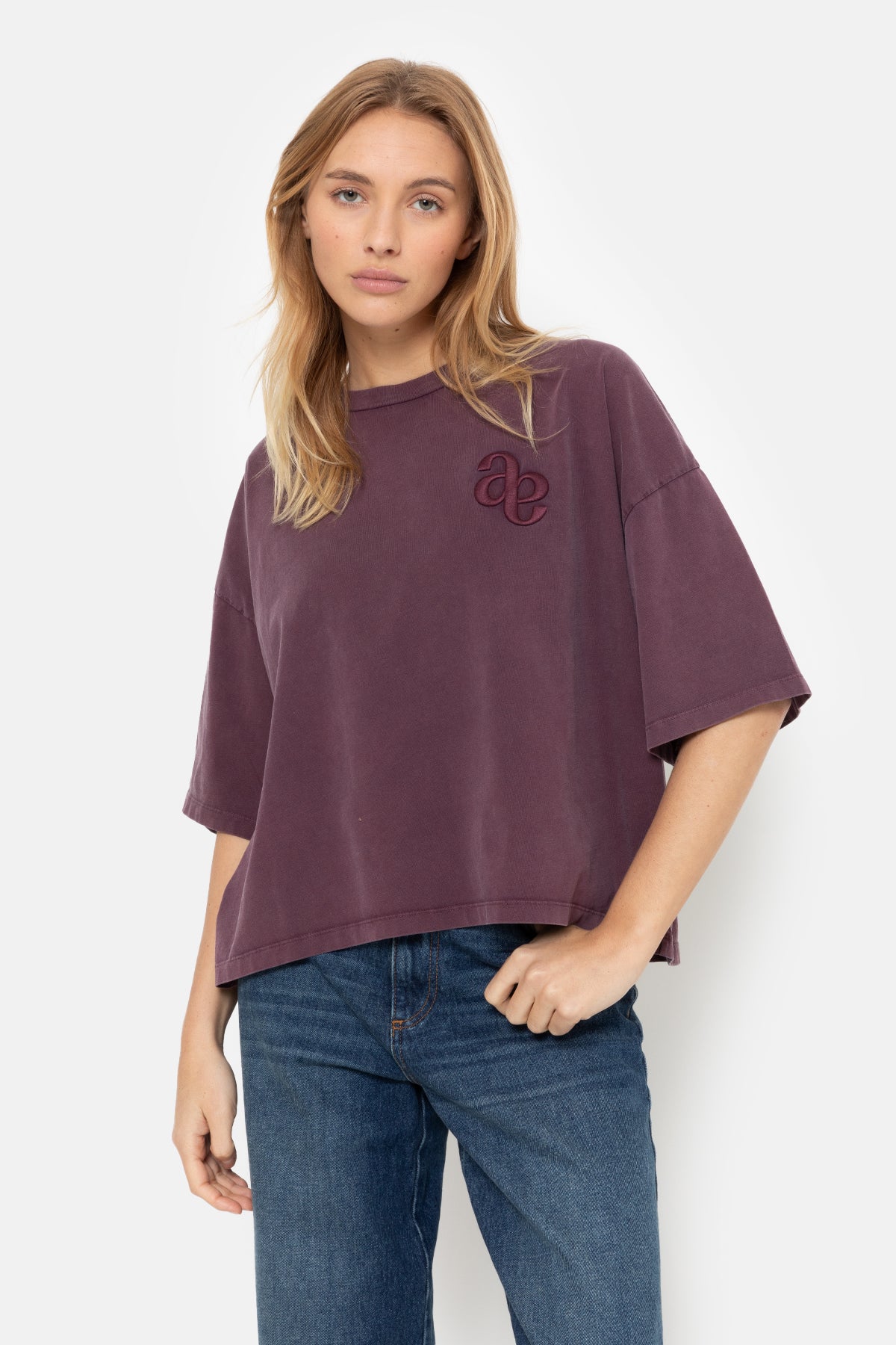 Eloise-A Boxy T-Shirt | Vintage Plum