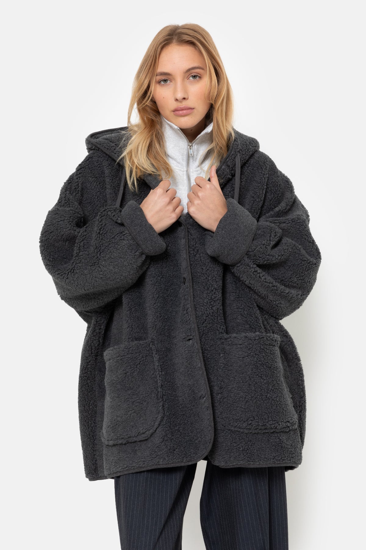 Kenji Teddy Hoodie Jacket | Dark Grey