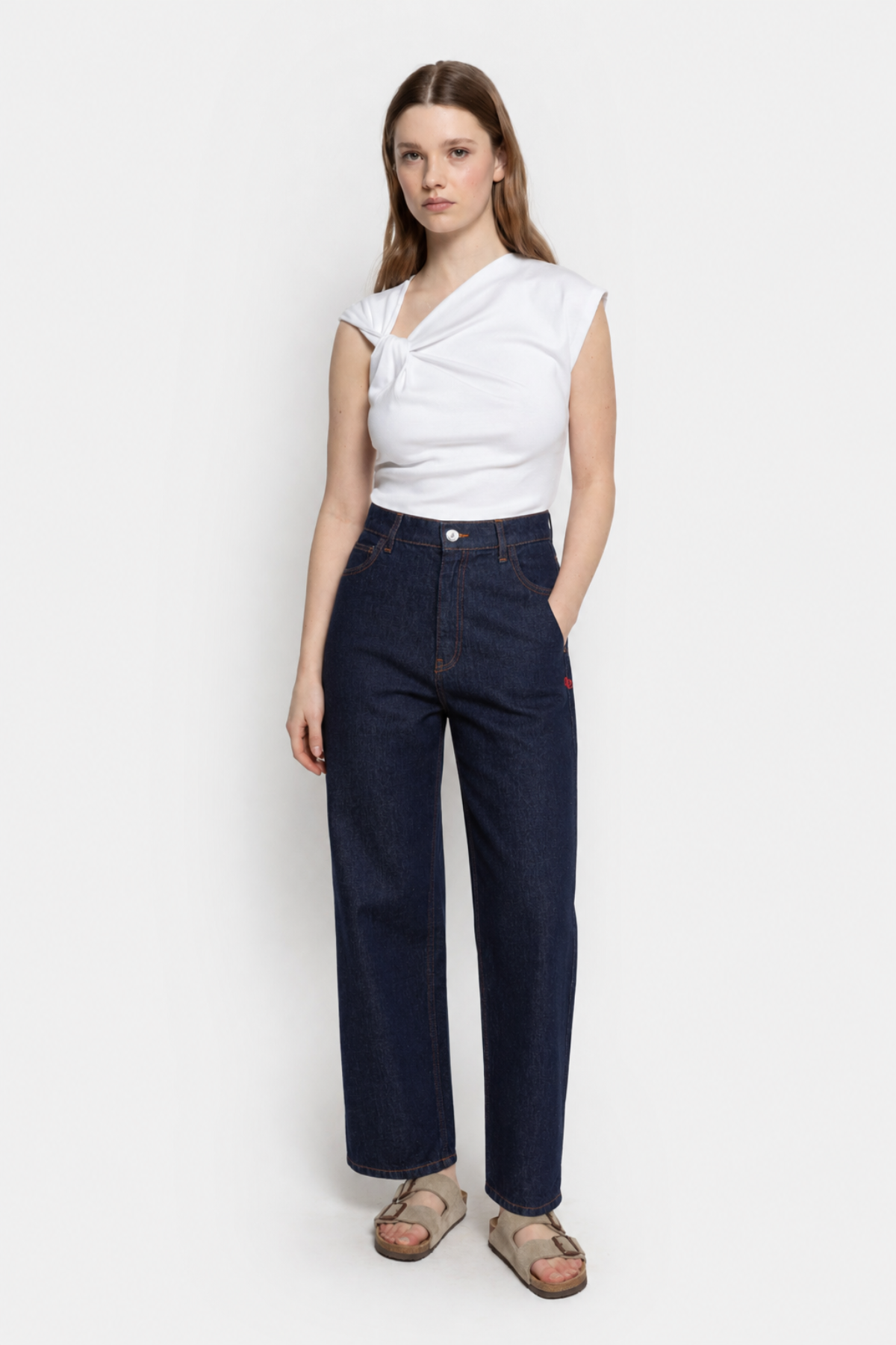 Nurcia T-shirt With Knot | White