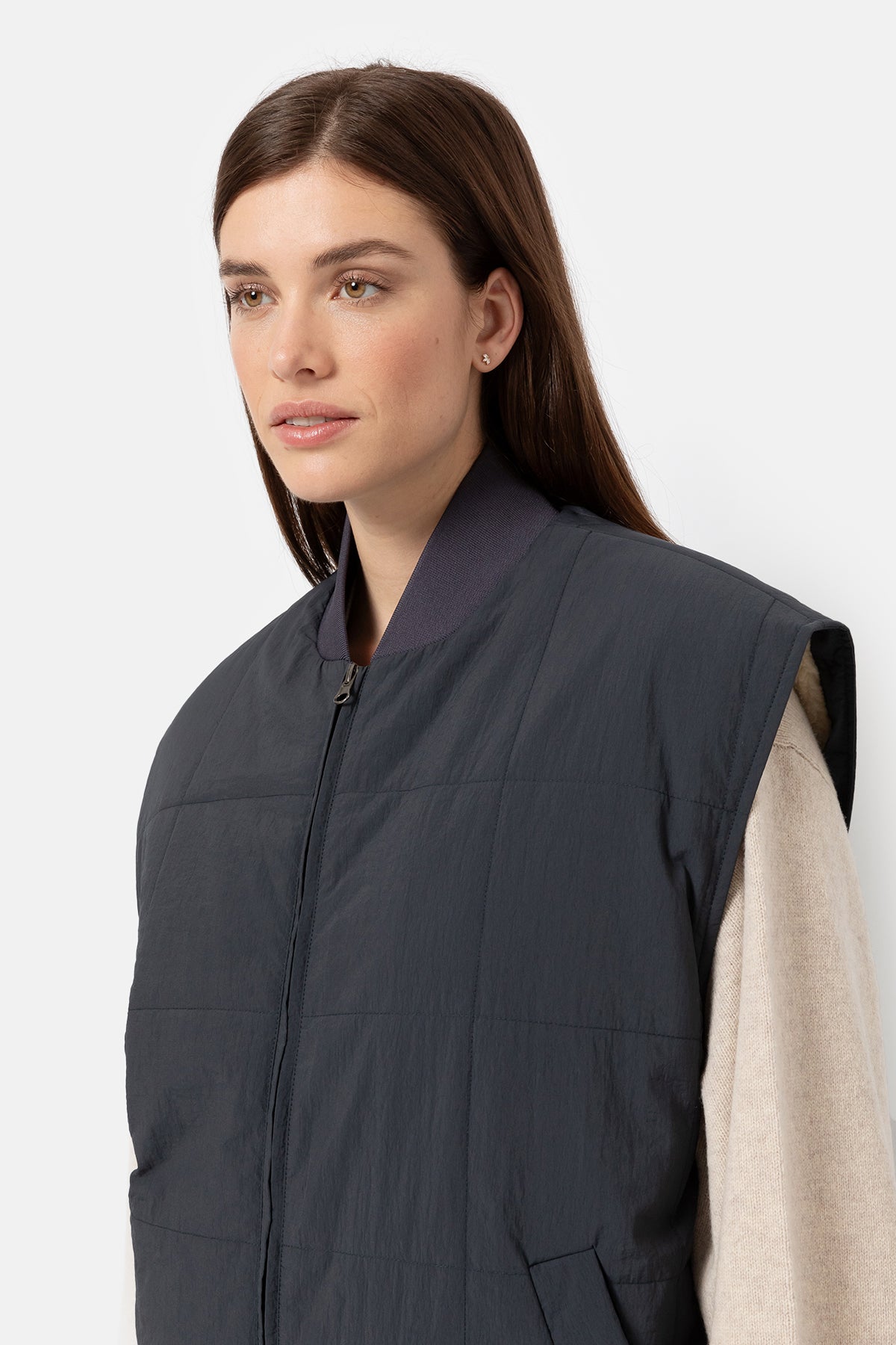 Keira Sleeveless Bomber Jacket | Dark Grey w/ Teddy Lining