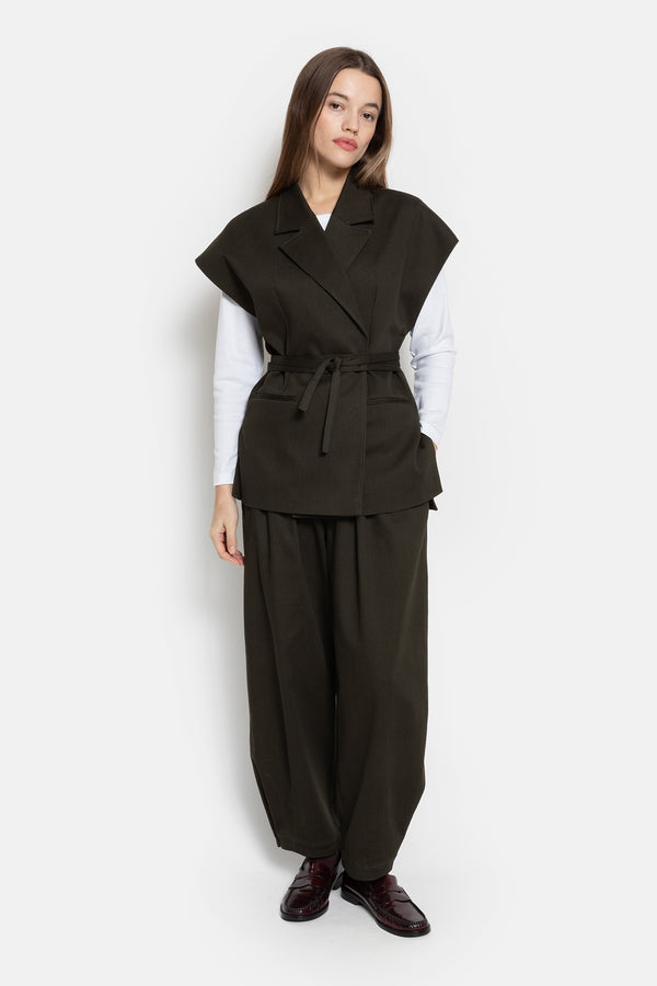 Olijf Sleeveless Blazer | Dark Green