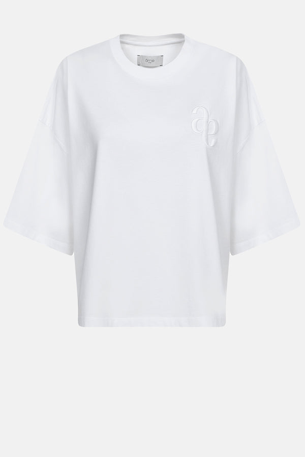 Eloise-A Boxy T-Shirt | White