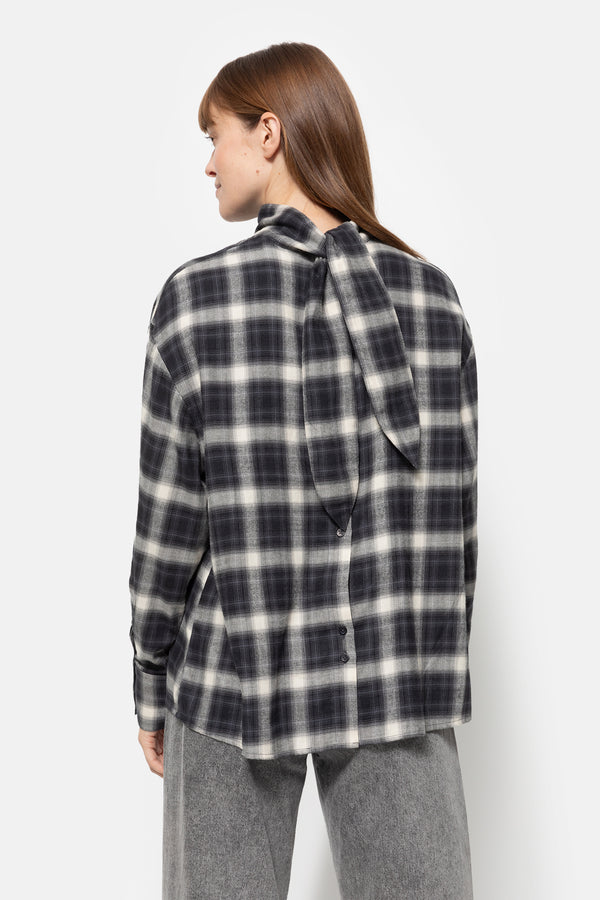 Mia Oversized Flannel Shirt | Noir & Blanc