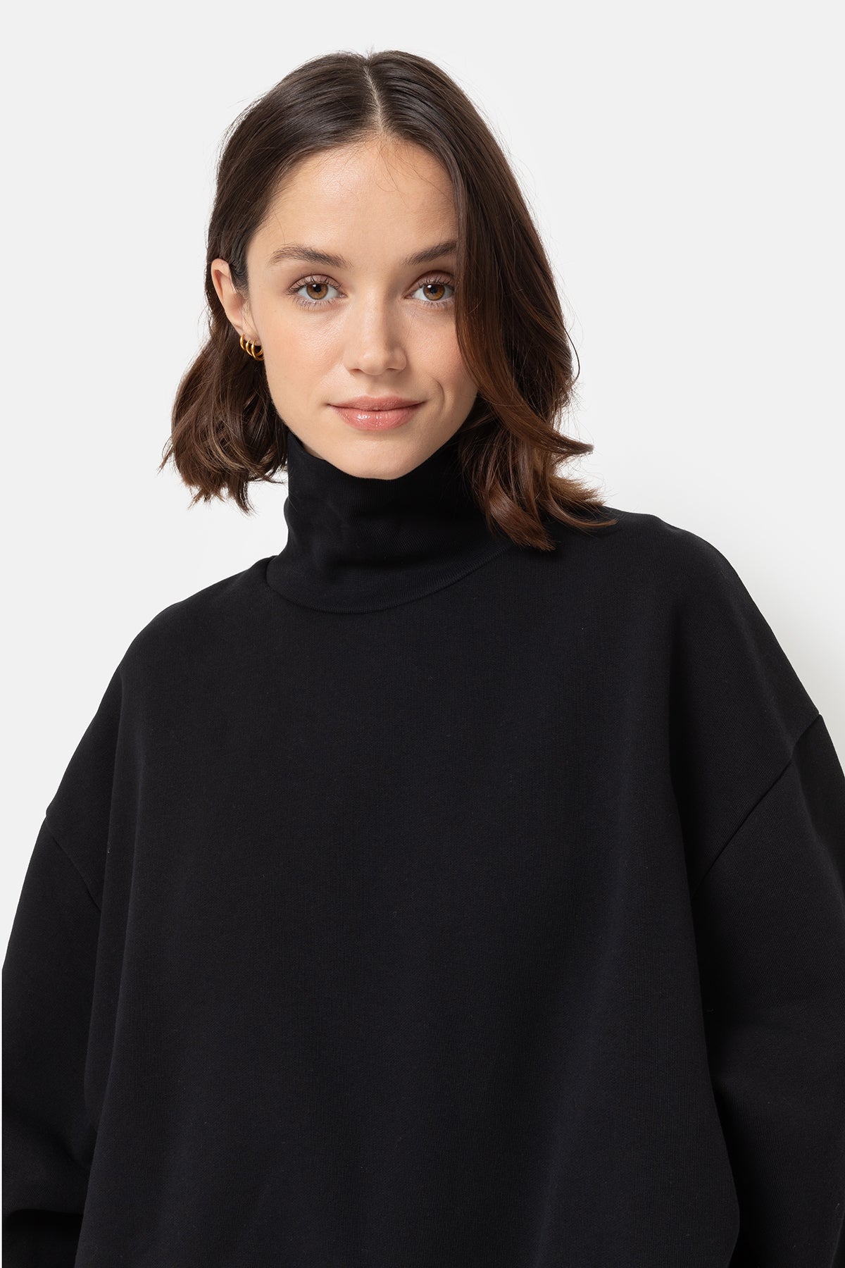 Keep Turtleneck Oversized Sweatshirt | Black