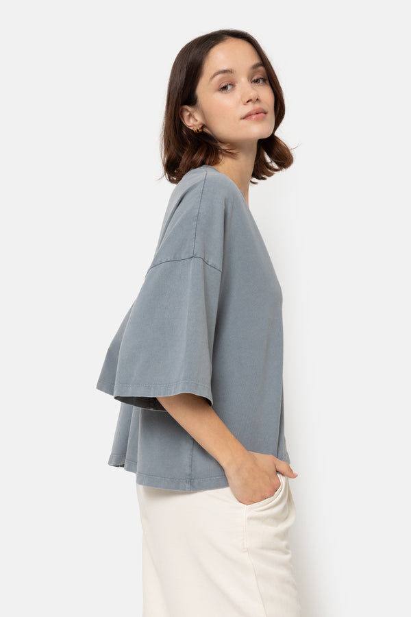 Lison Boxy T-Shirt with V Neck | Gris Vintage