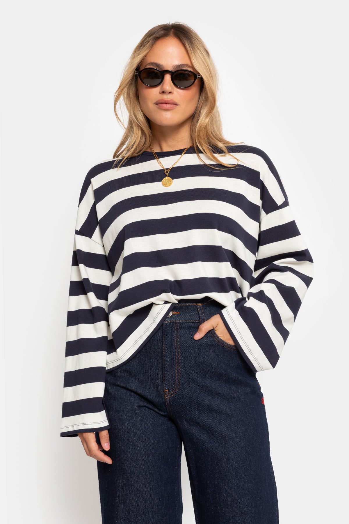 Okid Longsleeve T-Shirt | Navy & White