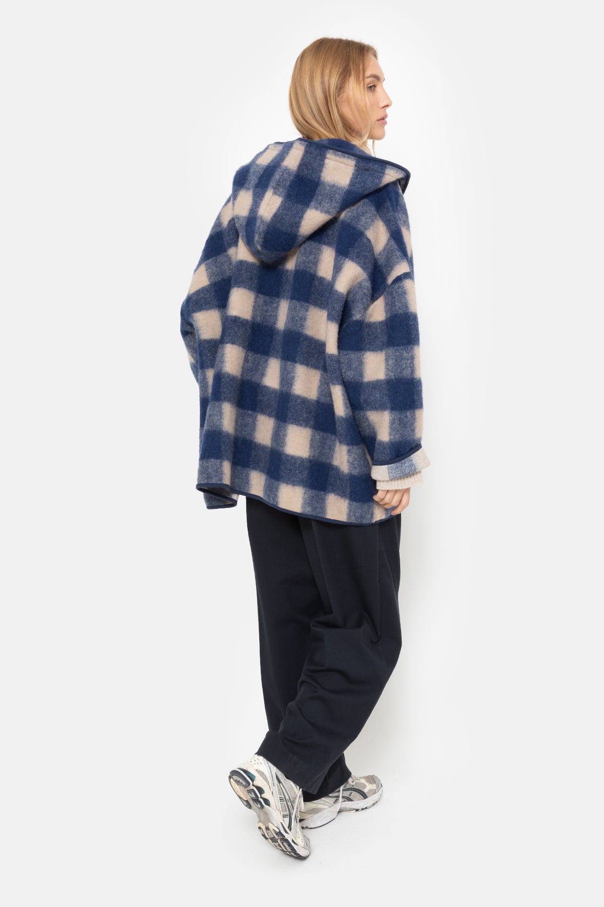 Kenji Wooly Checked Hoodie Jacket | Blue & Beige Checks – Âme antwerp