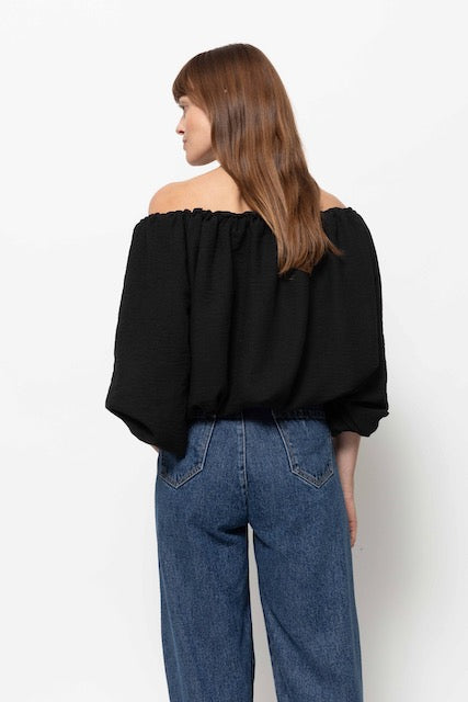 Now Off Shoulder Top | Black