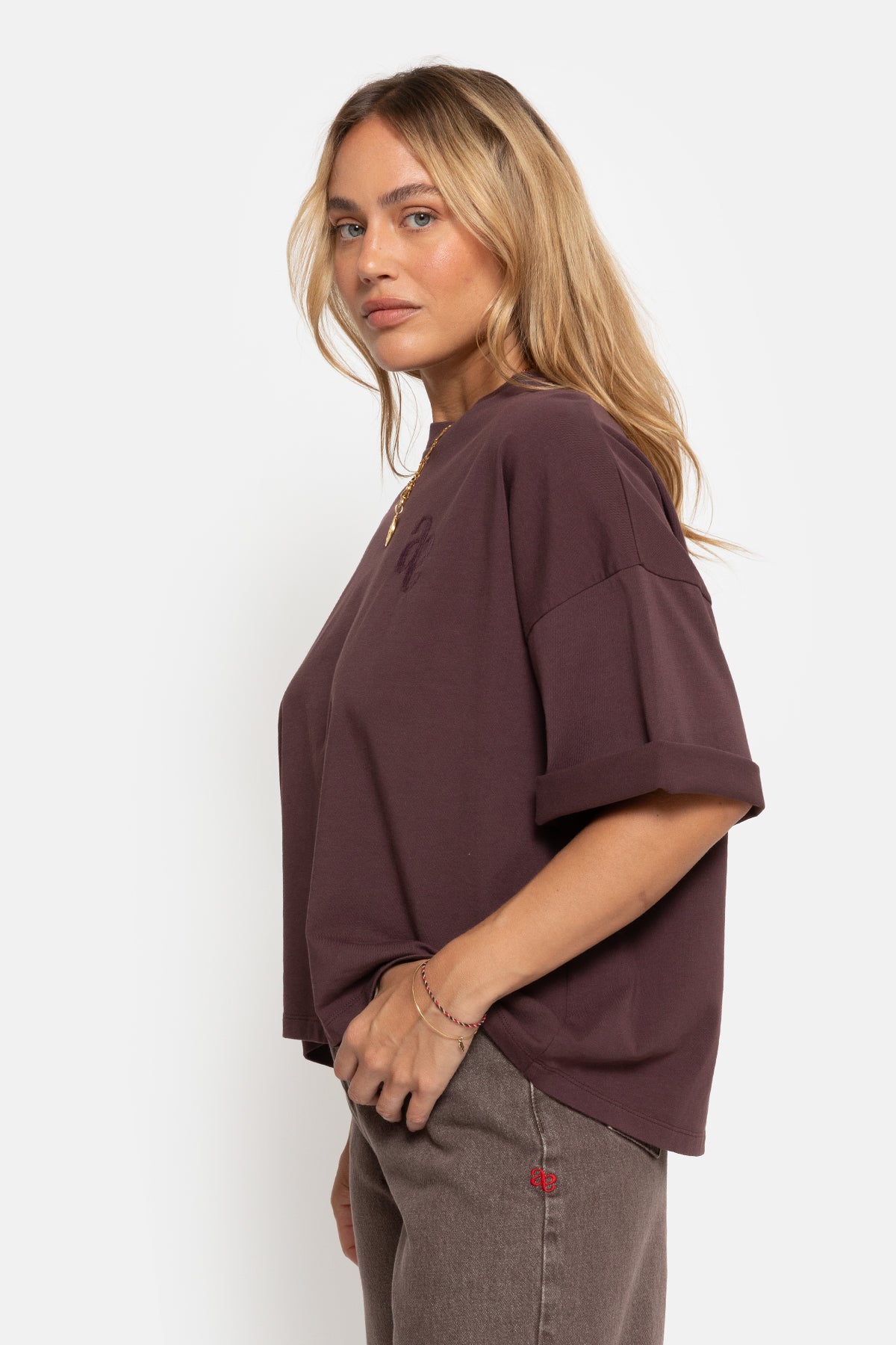 Eloise-A Boxy T-Shirt | Aubergine