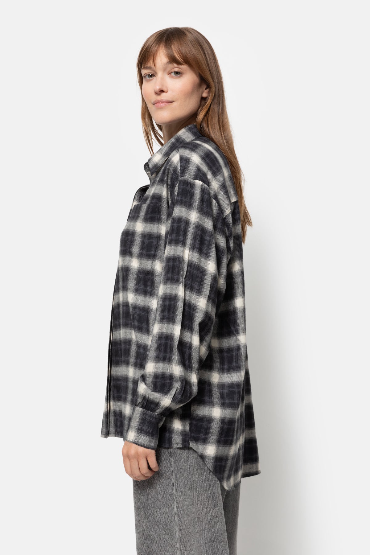 Daddy Oversized Flannel Shirt | Noir & Blanc