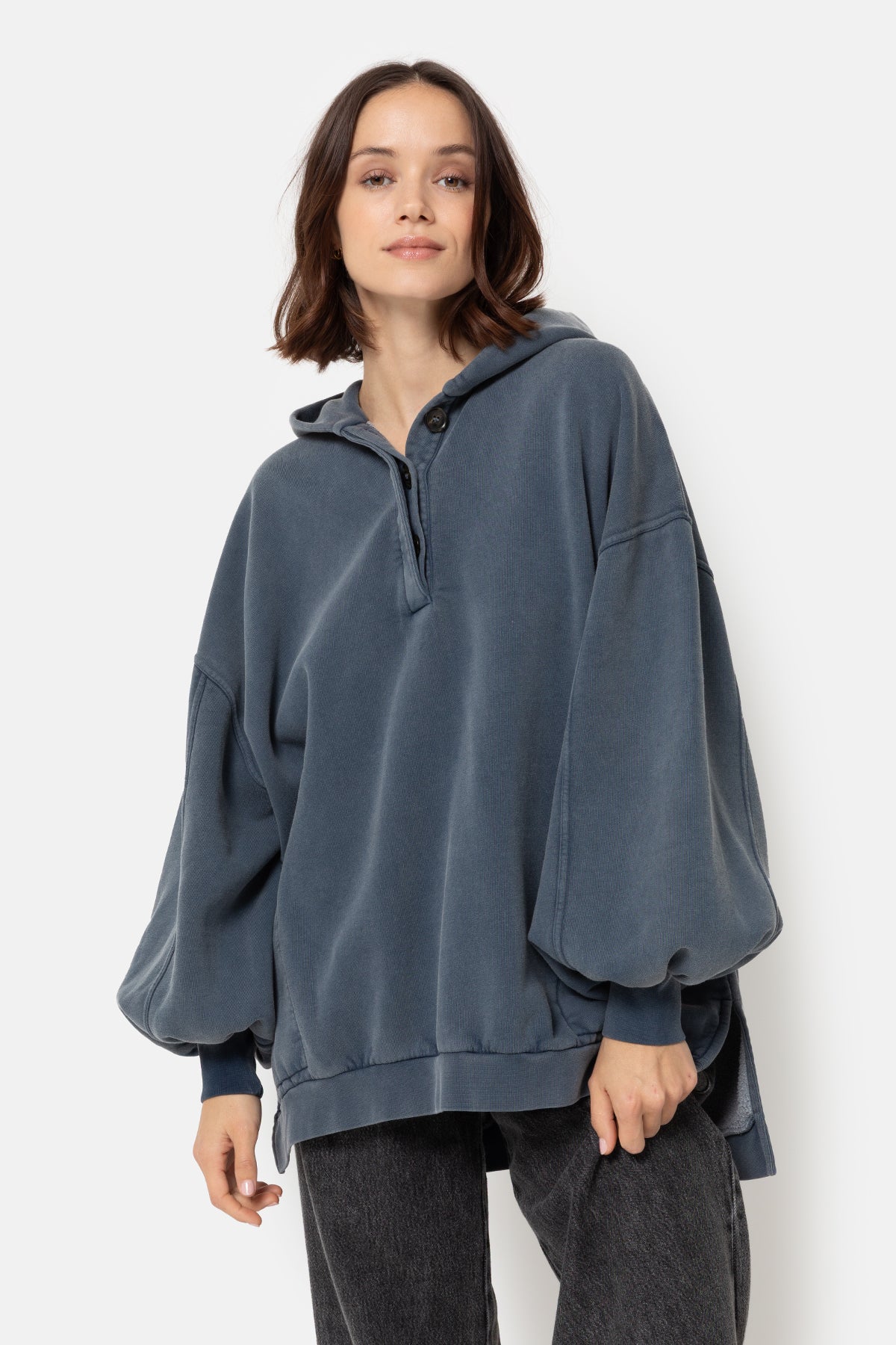 SEA シー VINTAGE Oversized Hooded Oversized Zip-up Hoodie - Bubble Zip Hoodie in Ocean Blue