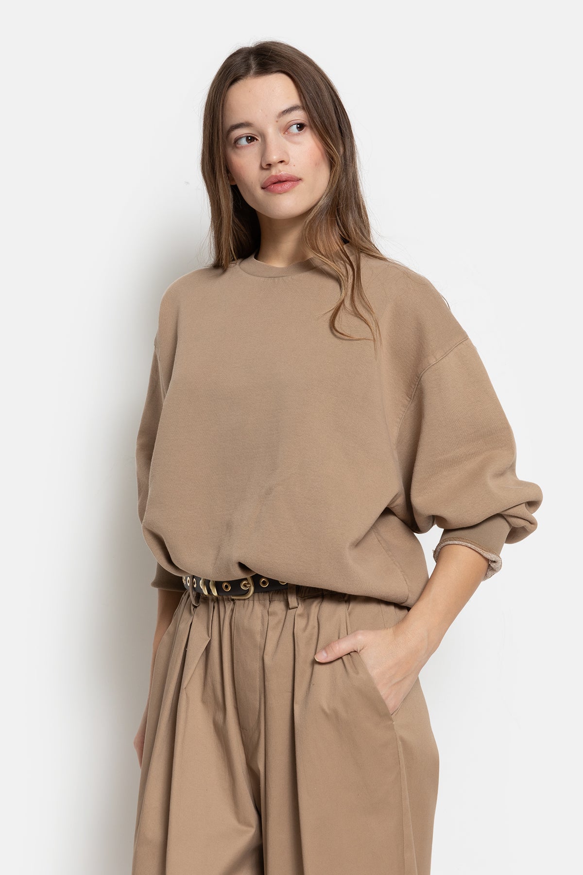 Novela Sweatshirt | Vintage Camel