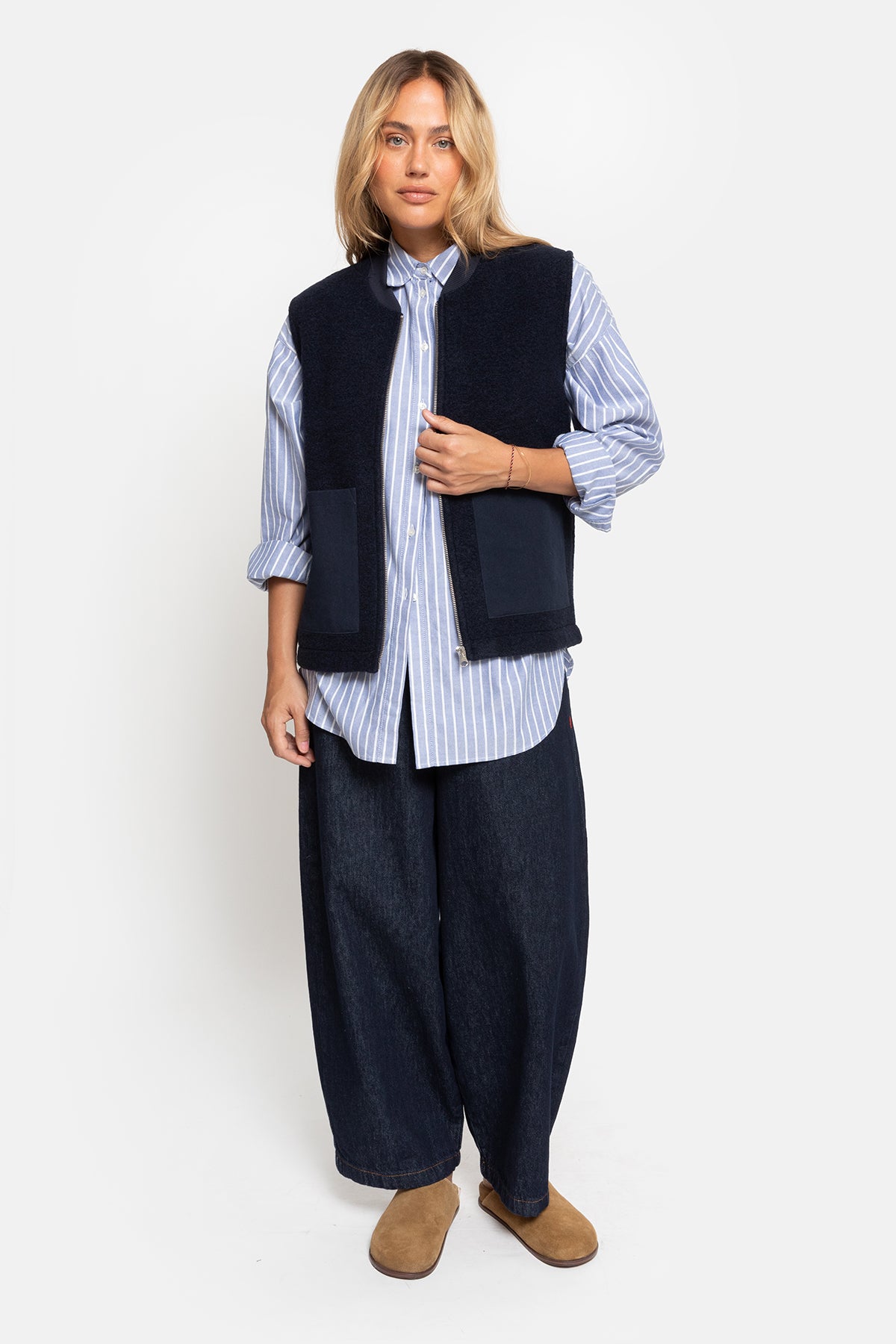 Gunther Wooly Sleeveless Jacket |  Navy