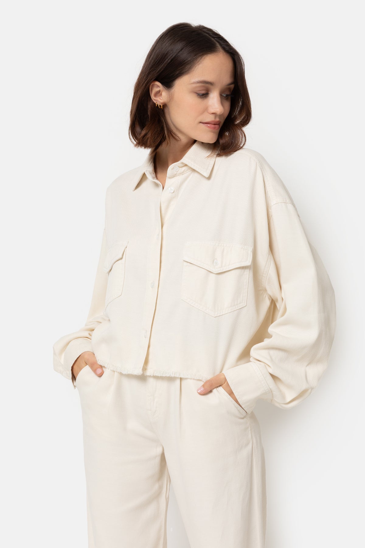 Jyvais Cropped Tencel Jacket | Off White