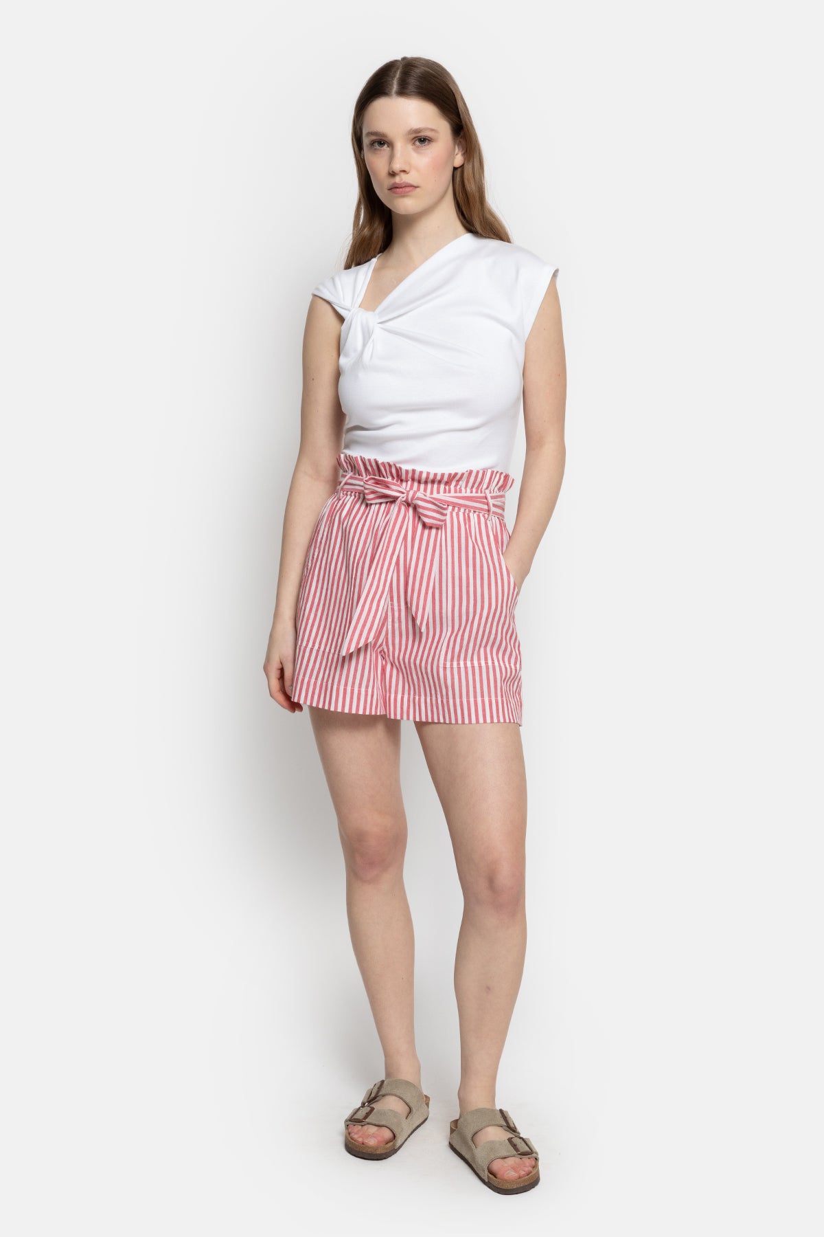 T-shirt Nurcia avec nœud | Blanc