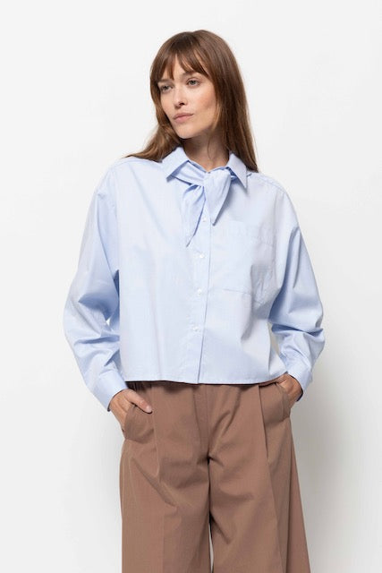 Nobody Shirt With Removable Scarf | Light Blue