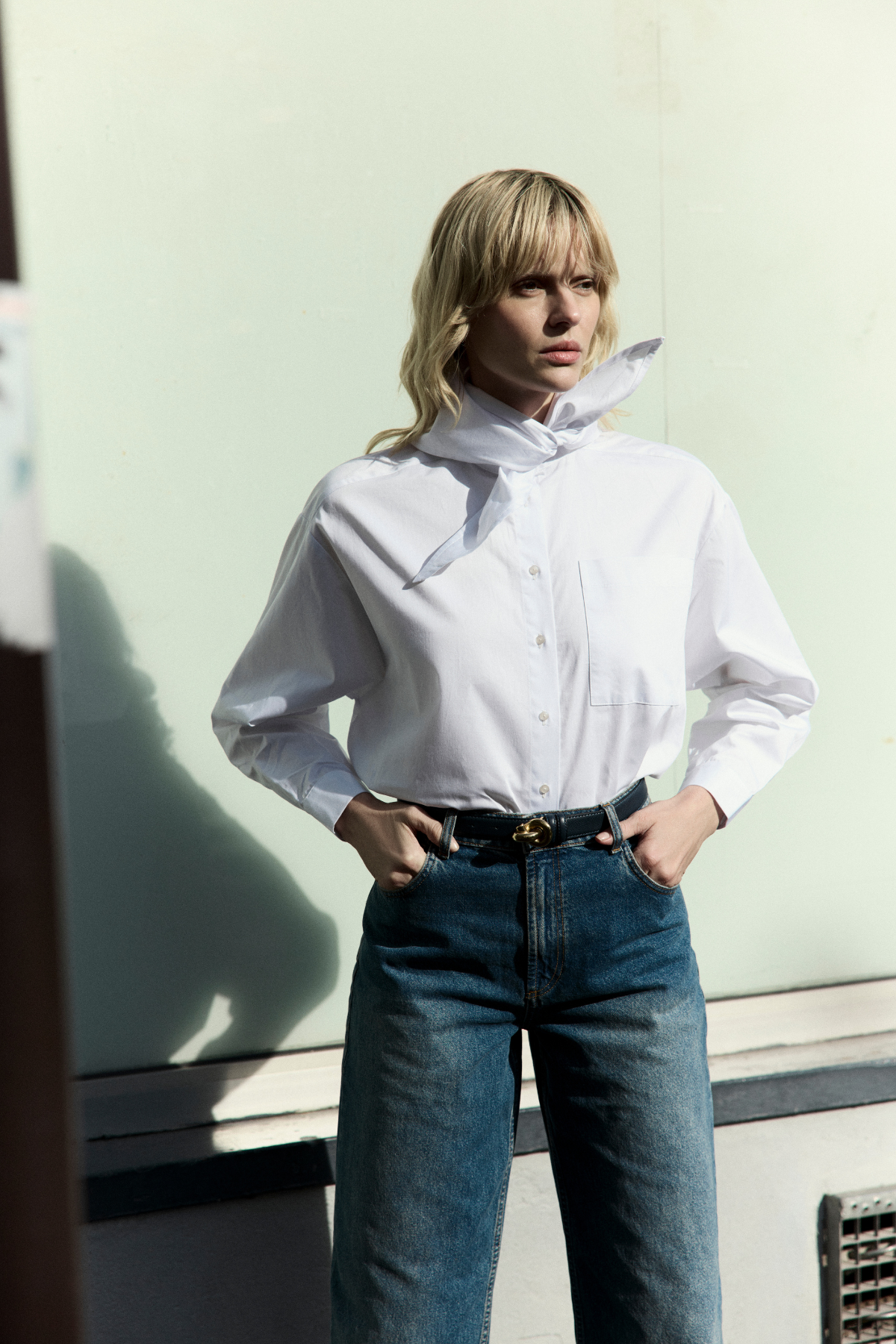 Nobody Shirt With Removable Scarf | White