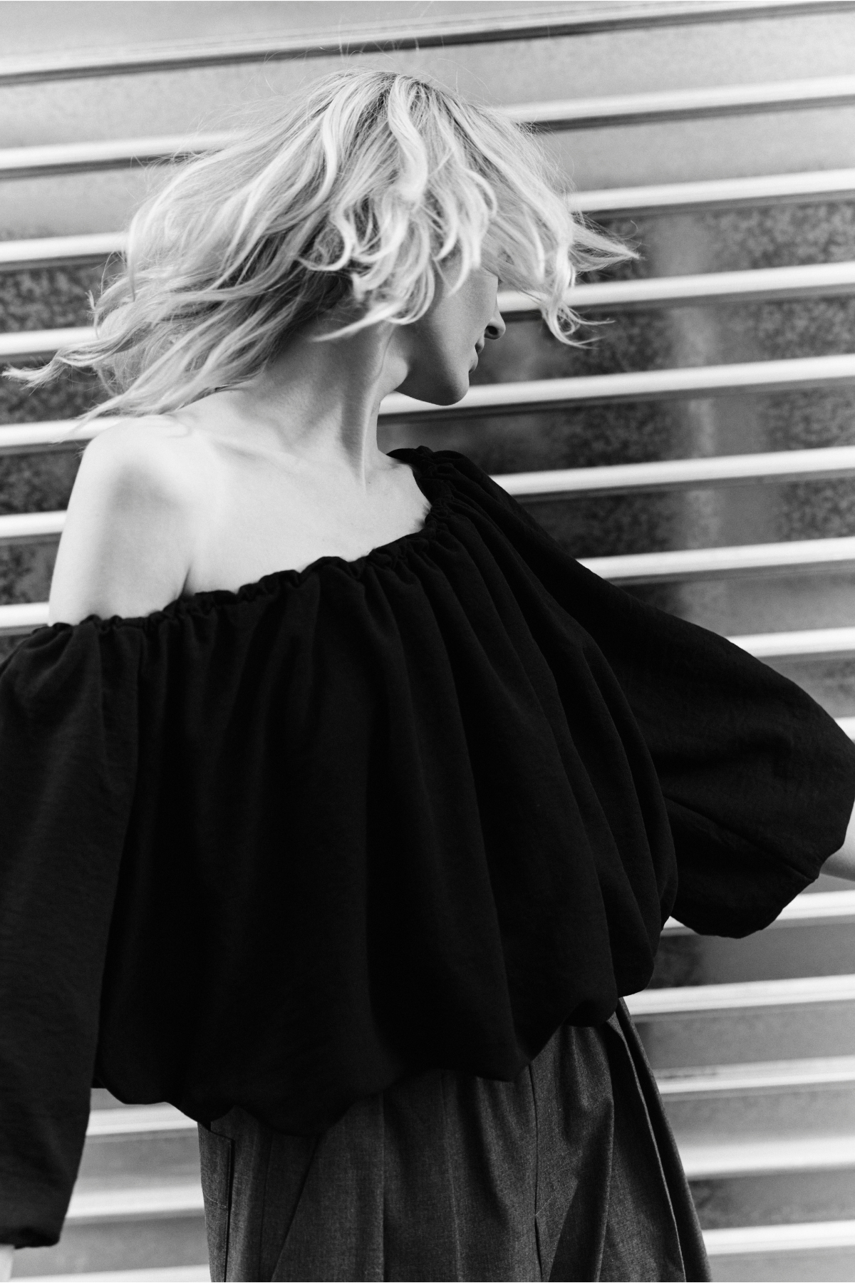 Now Off Shoulder Top | Black